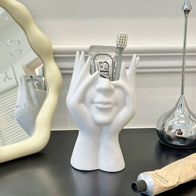 Face Makeup And Brush Storage