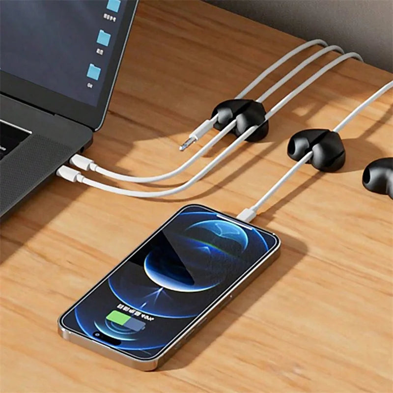 2pcs Heart-Shaped Mini Cable Winder Organizer Clips